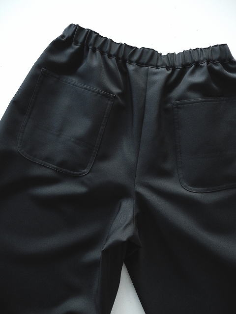 BLACK COMME des GARCONS【ブラック コム デ ギャルソン】正規